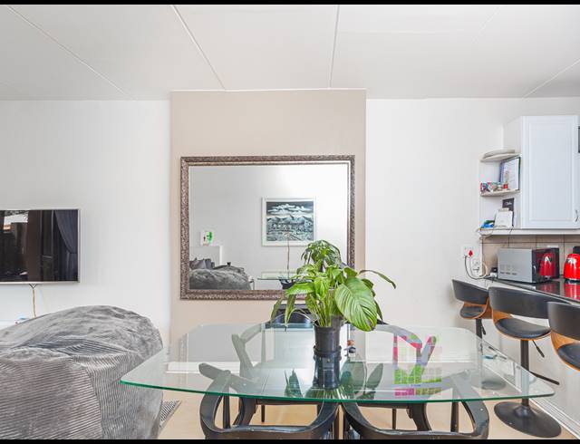 2 BEDROOM APARTMENT FOR SALE IN MORNINGSIDE